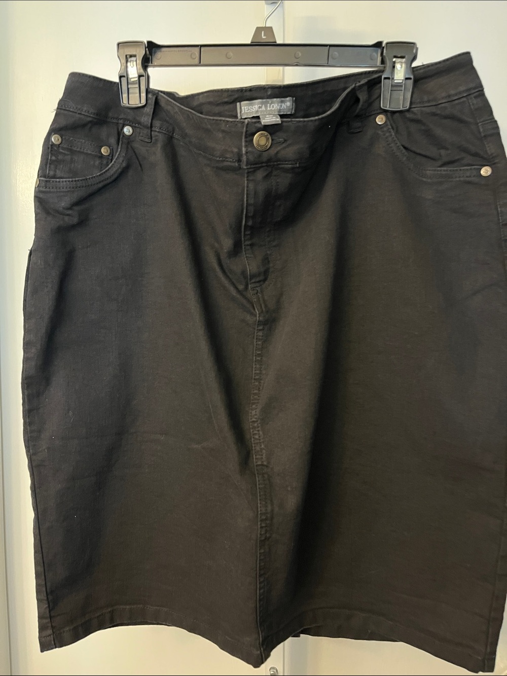 Jessica London Black Knee-Length Chino Skirt